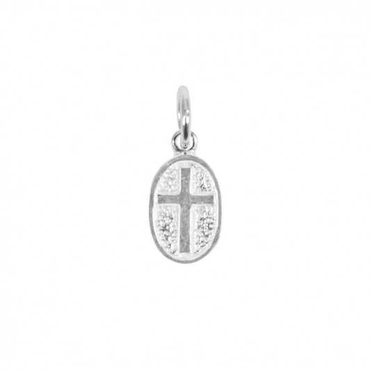 Pendentif croix ovale en argent 